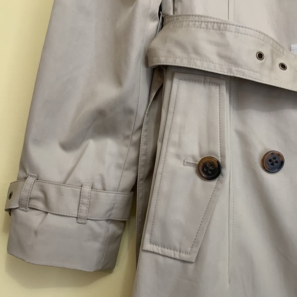 Banana Republic | Golden Beige Water-Resistant Classic Twill Lined Trench Coat M - Picture 11 of 17